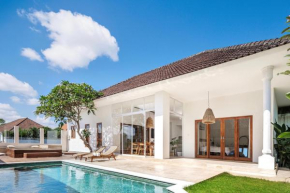 New 3BR with Jacuzzi - walking to Batu Bolong beach